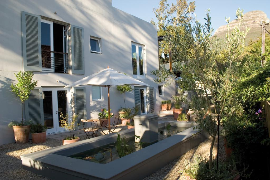 Four Rosmead Boutique Guesthouse Cape Town Ngoại thất bức ảnh